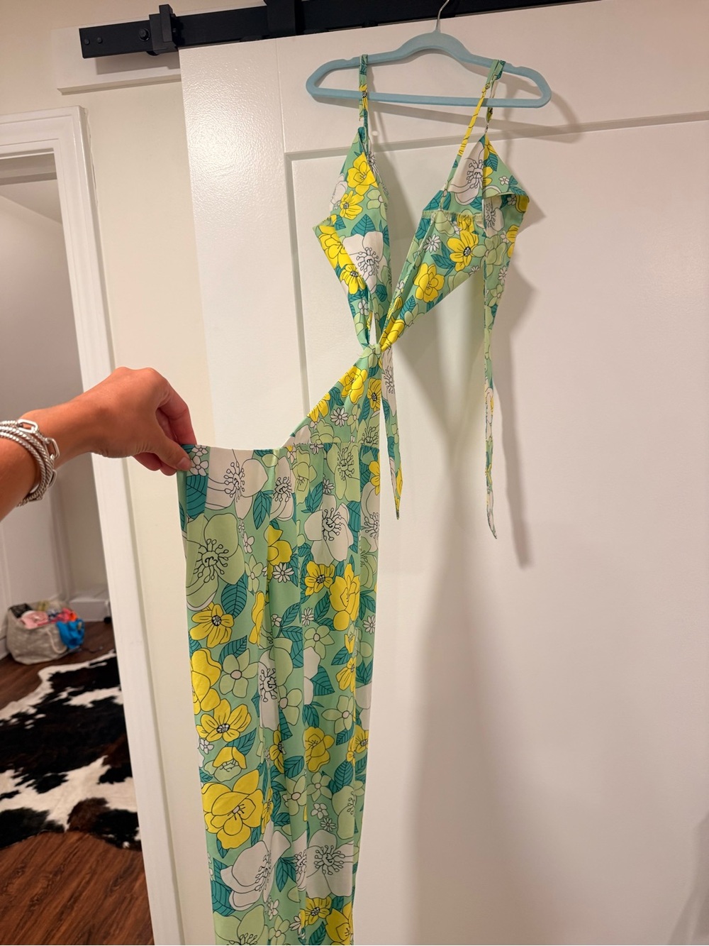 Cutout Floral Boot‑Leg Jumpsuit in Mint & Yellow - Picture 3 of 3